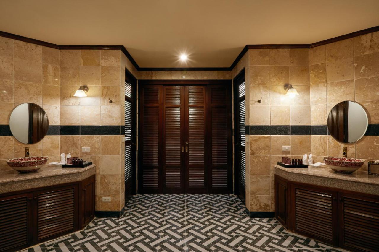 Chinoiserie Collection Resort And Spa Nai Harn Buitenkant foto