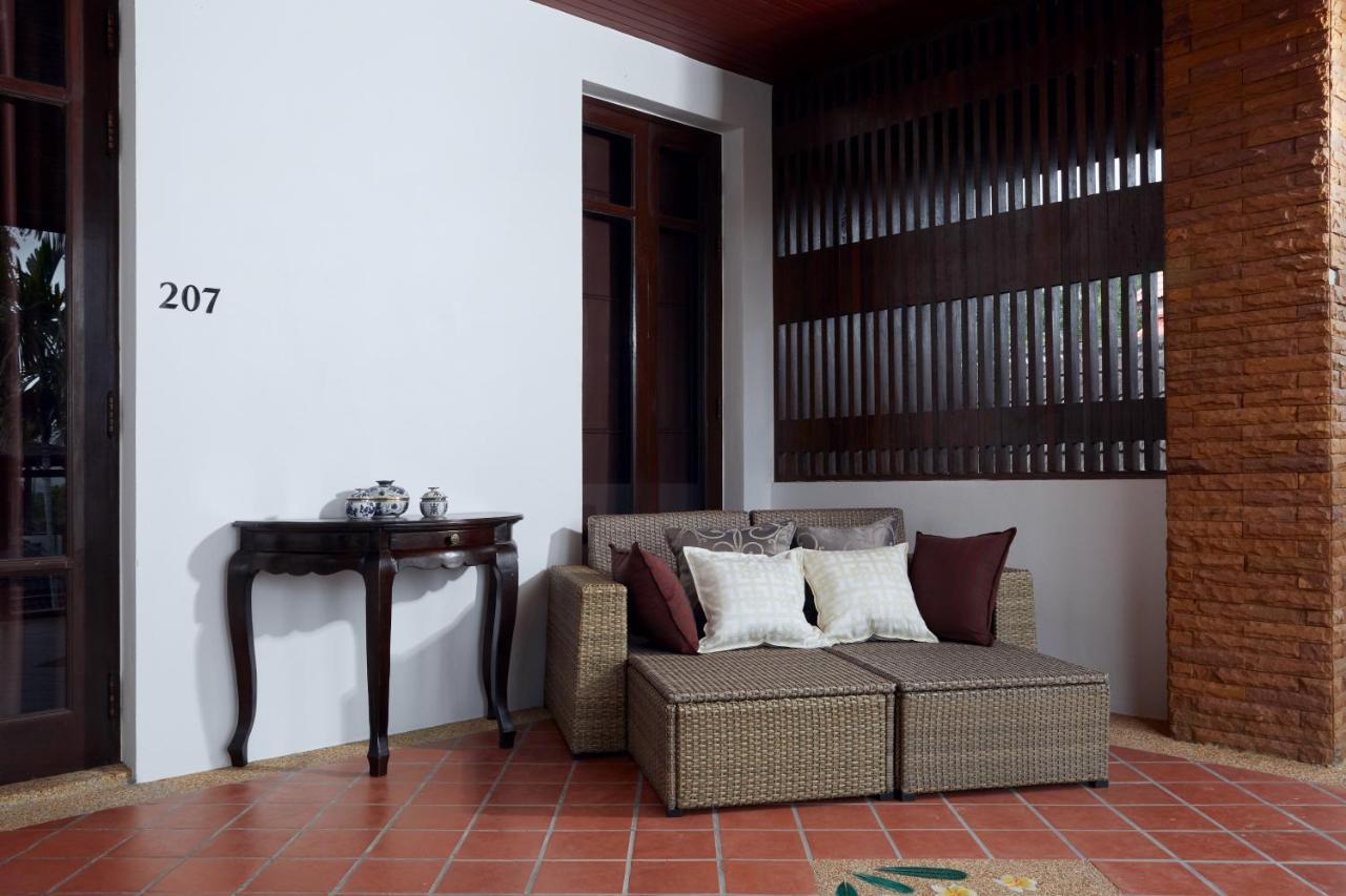 Chinoiserie Collection Resort And Spa Nai Harn Buitenkant foto
